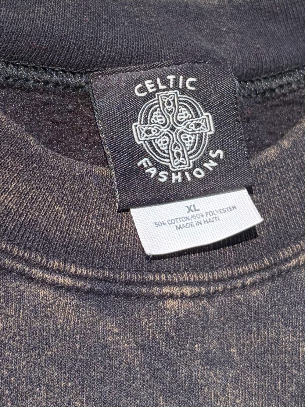 Vintage Celtic Cross Crewneck Sweatshirt XL Mineral Wash Oversized EUC - Picture 4 of 4